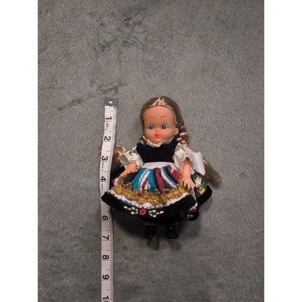 N/A vintage miniature